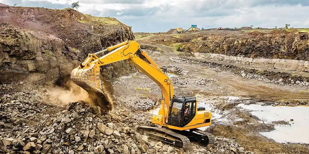 Construction equipment rental companies in UAE