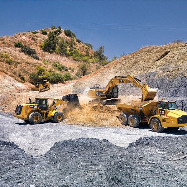 construction equipment rental companies in UAE