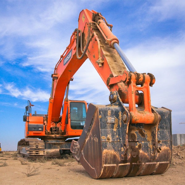 heavy equipment rental companies in UAE