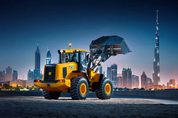 heavy equipment rental companies in UAE
